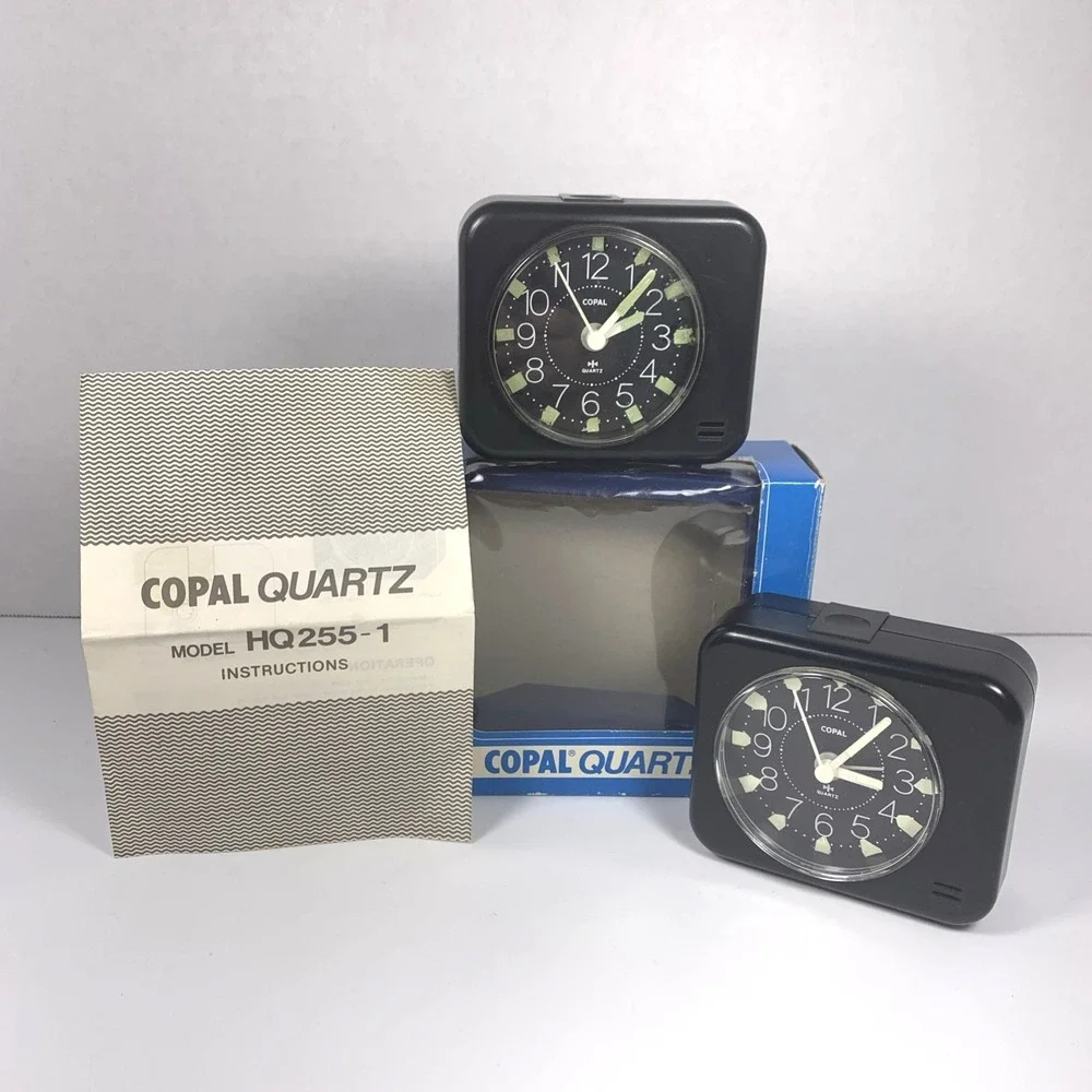 Lot‎ of 2 Vintage Travel Battery Operated Clocks Copal Quartz HQ 255